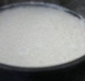 家常腊味煲仔饭,米浸泡半个小时