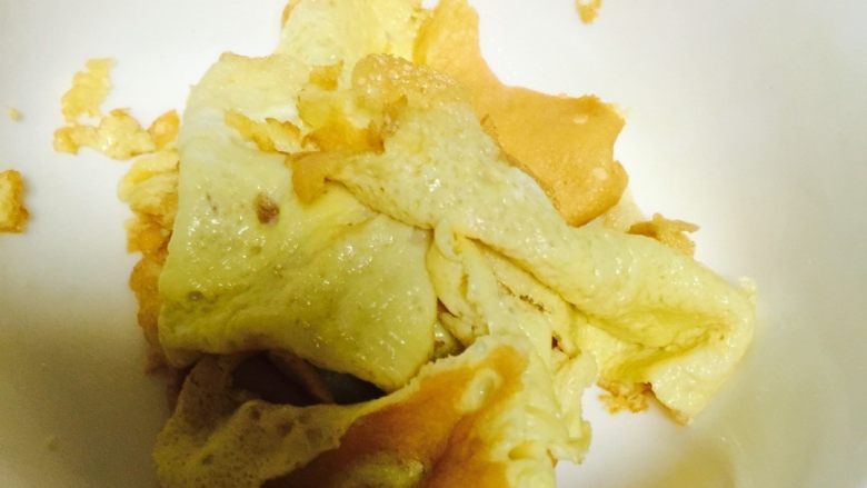 翻滚吧蛋包饭!,失败了,我就做了两次才成功,第二次是我娘用烙薄饼的手法摊的