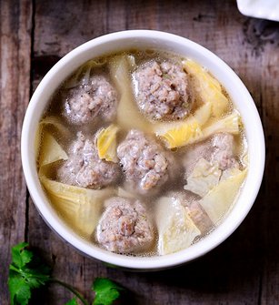 腐竹肉丸子汤