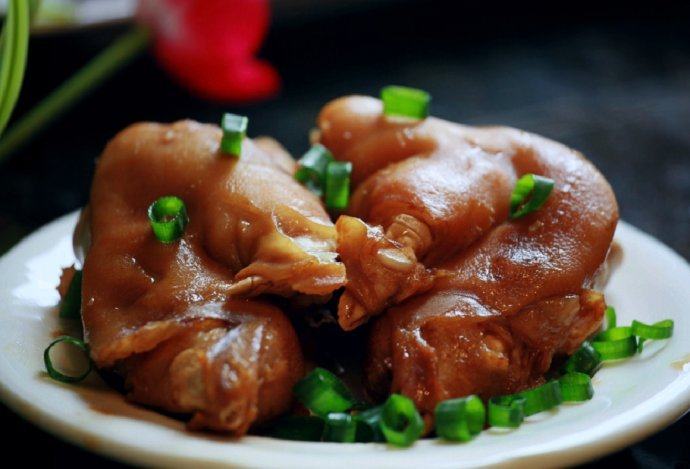 红芸豆酱烧猪蹄 