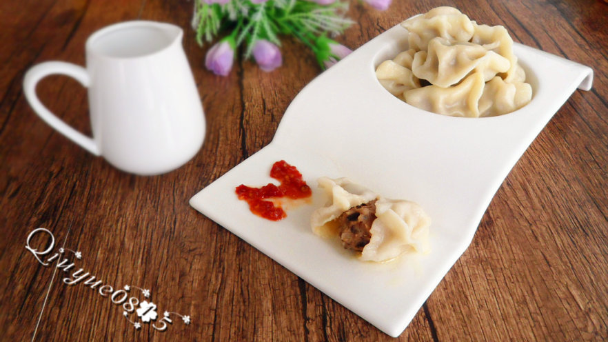 榛蘑猪肉馅饺子 