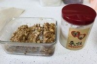 卤面/蒸卤面/豆角焖面,自制<a style='color:red;display:inline-block;' href='/shicai/ 6660'>肉臊子</a>一盒,备用。