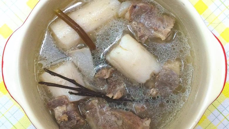 山药石斛豚鸭汤