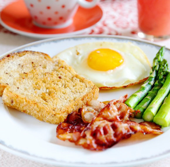 简易版培根煎蛋