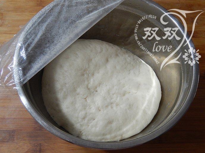 炼乳馒头 ,发酵完成的面团