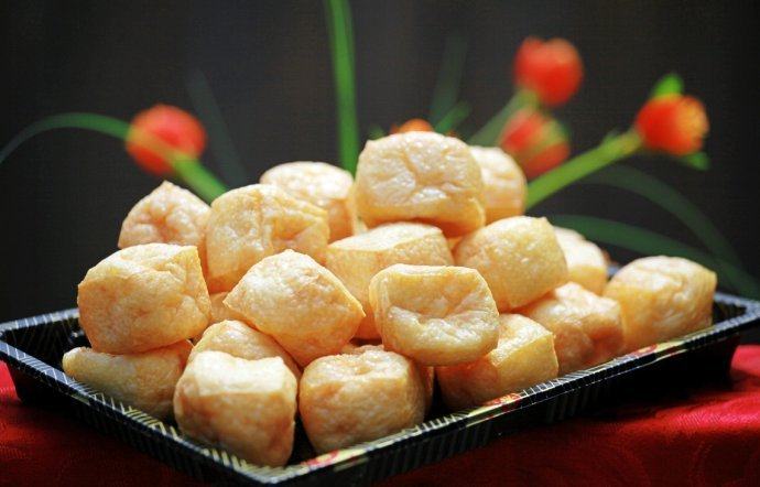 黄金豆腐拥抱鼎香里脊,油炸豆腐果