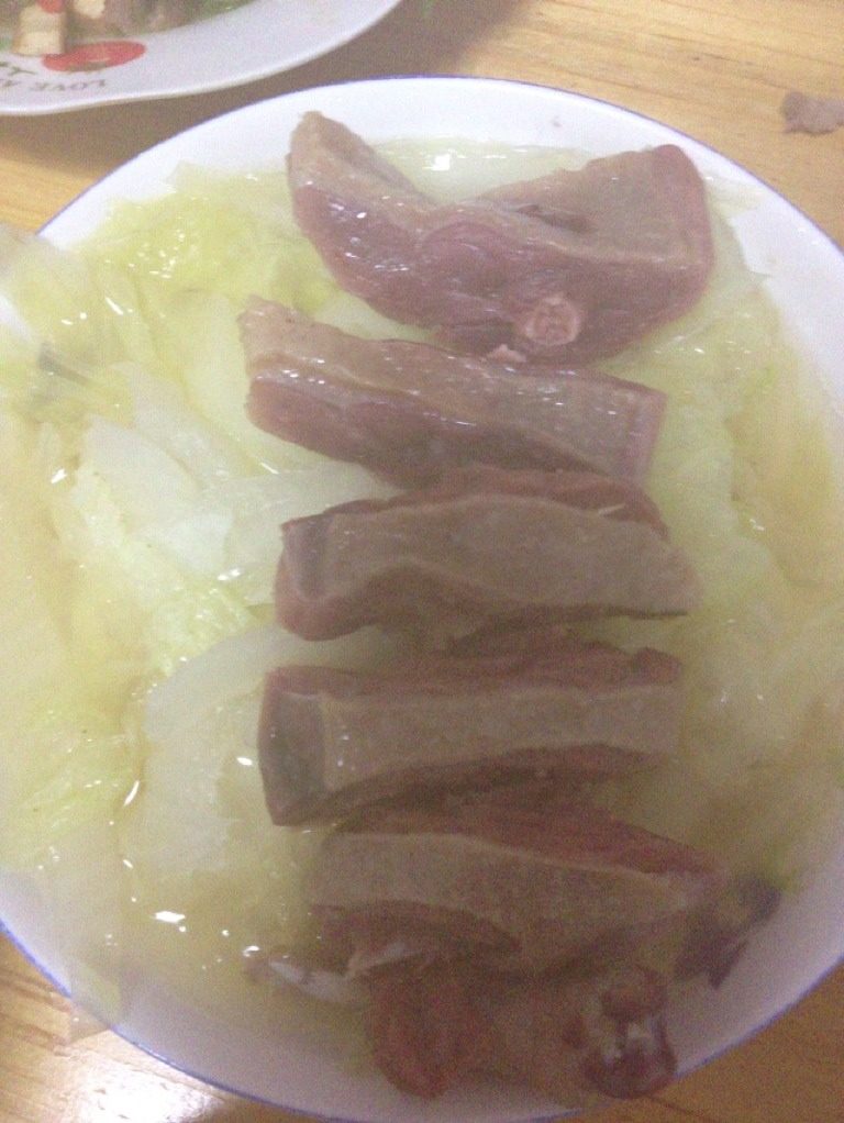 娃娃菜蒸腊鸡腿