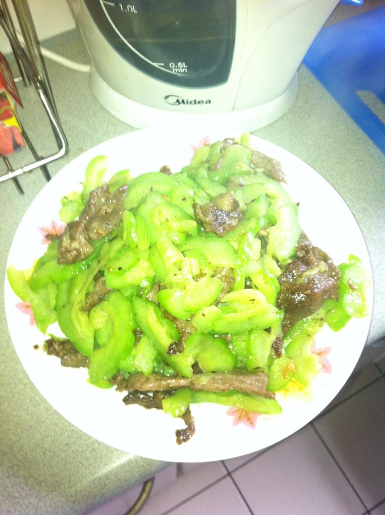 苦瓜炒牛肉