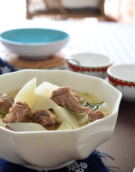 羊肉萝卜汤 