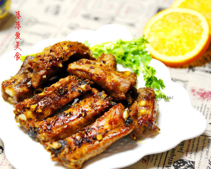酥香鲜嫩烤排骨 