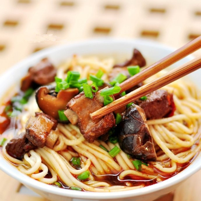 红烧排骨面