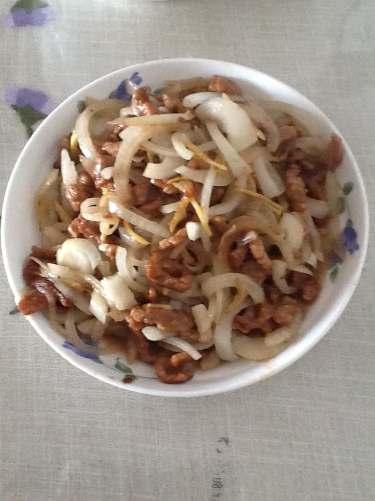 洋葱肉丝