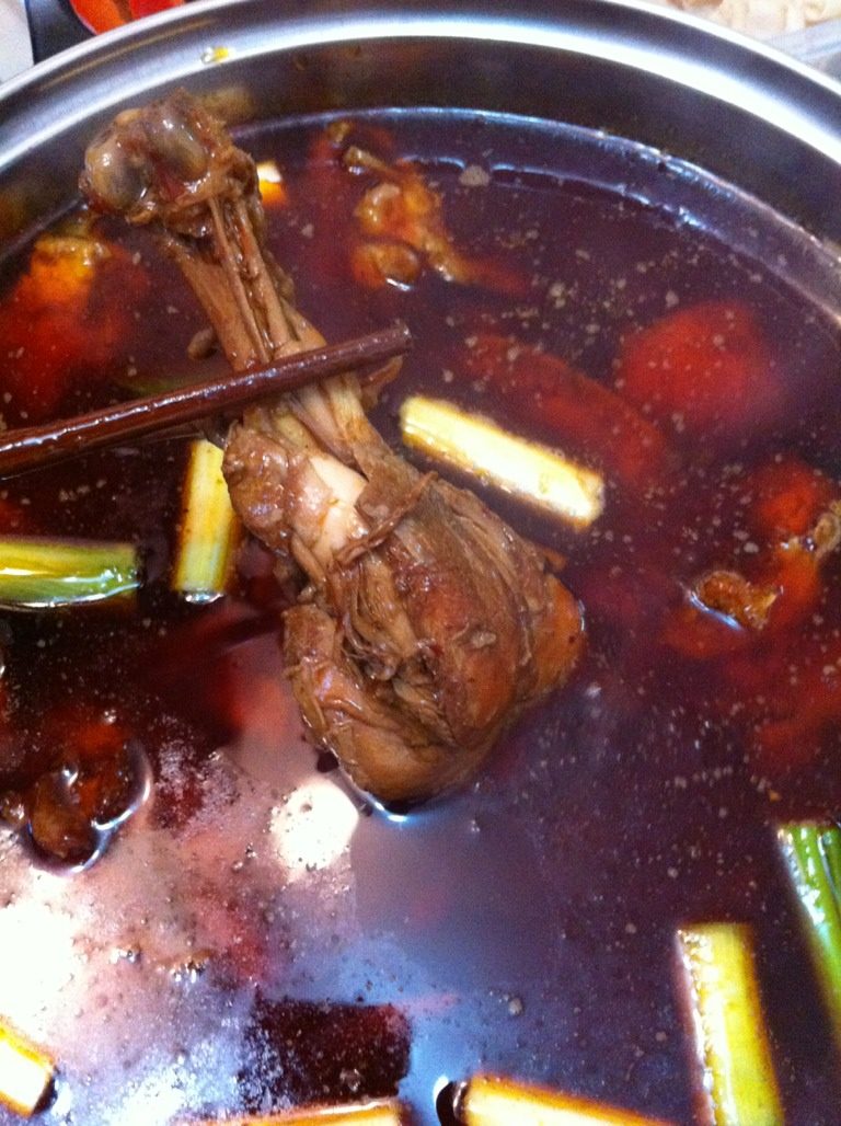 鸡腿火锅