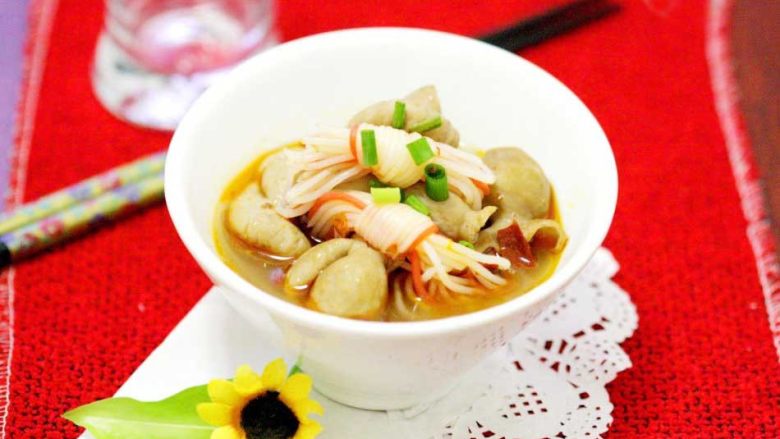 魔芋丝闷肥肠