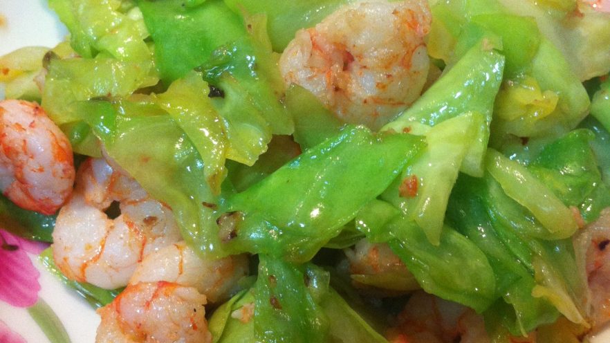 虾仁卷心菜