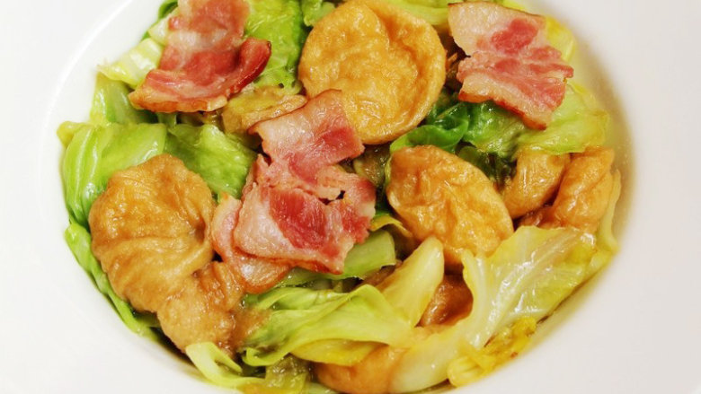 鲍汁培根炒圆白