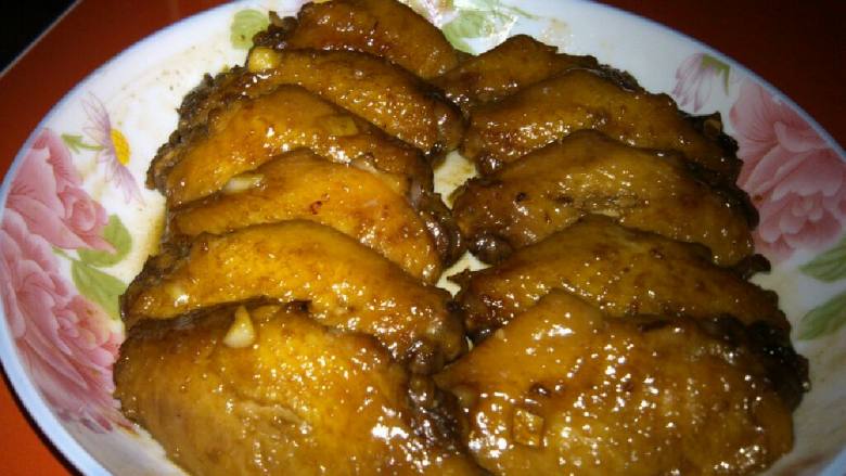 吞舌头鸡翅