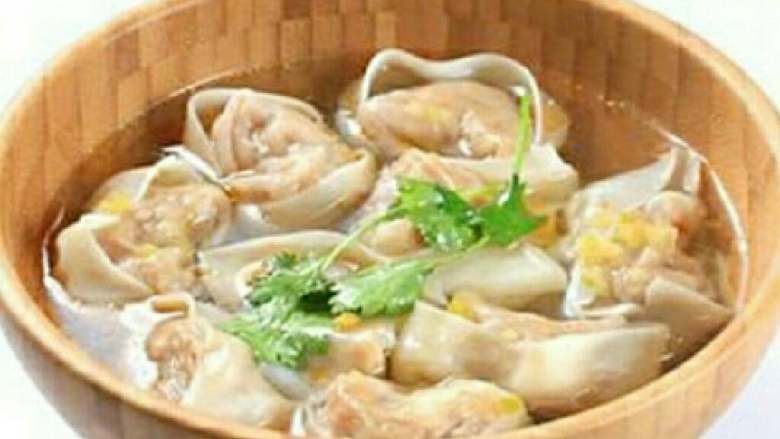 鸡腿馄饨