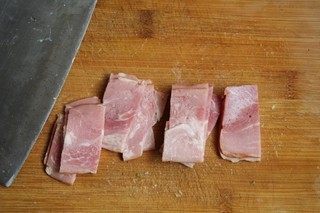 培根炒双笋,培根切片