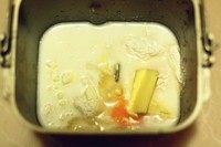肉桂葡萄干面包 ,除盐和葡萄干以外的材料全部放入【面桶】