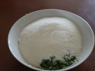 辣椒粑,再加入米粉;