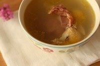 火腿鸡汤,鲜美无比，可以当高汤使用~
