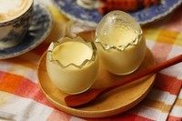 经典奶酪布丁,放入冰箱里冷藏一晚,一定要冷藏之后才吃哦!!幸福的味道