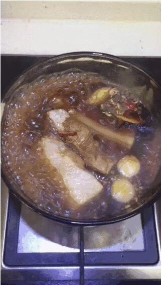 思乡萝卜饭小食怡情大吃过瘾,大火烧开转下火卤30-40分钟即可