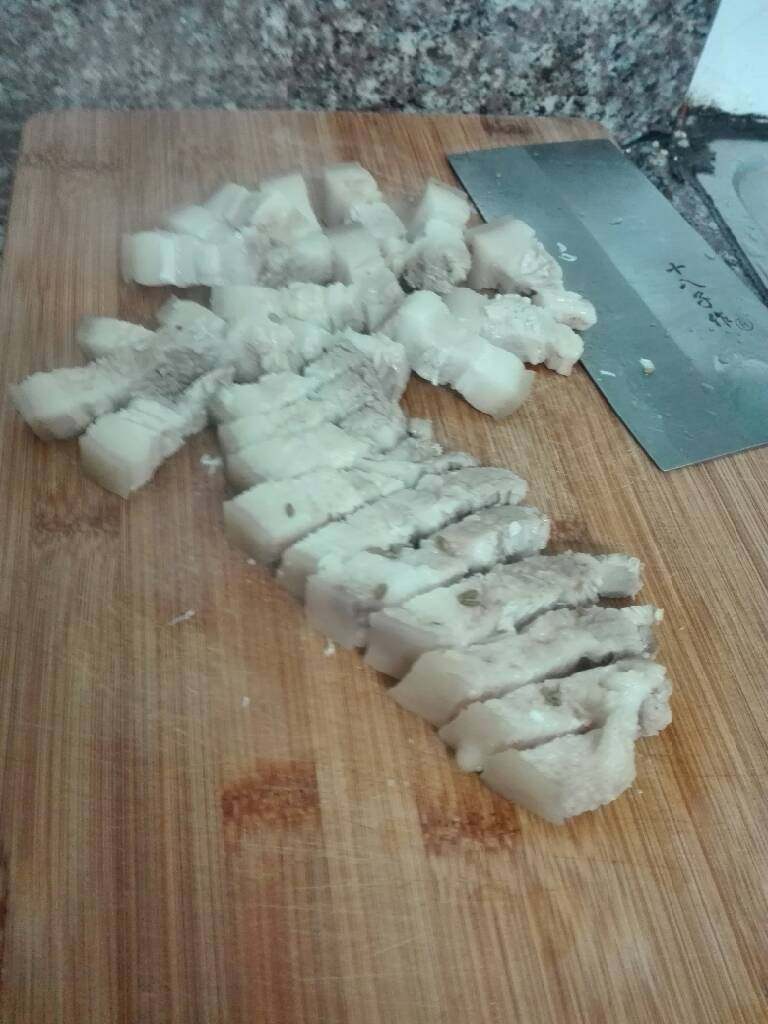 红烧五花肉,厚度 这样刚好 吃起来有弹性又香