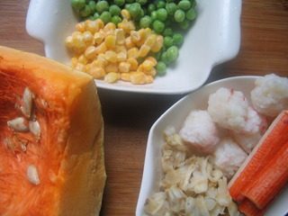 南瓜海鲜羹,准备的材料