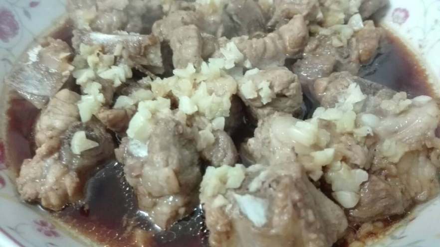 清蒸蒜香排骨