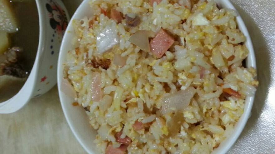 洋葱炒饭