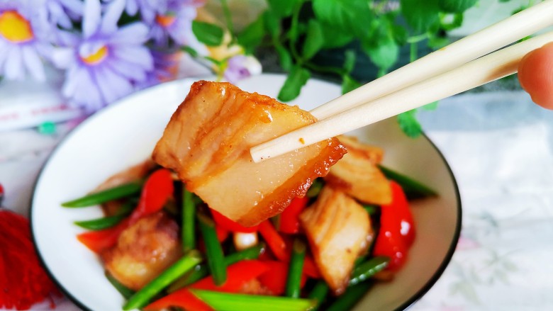 蒜苔五花肉,美味下饭的蒜苔五花肉就做好了