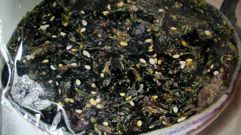 海苔拌饭【营养均衡】,<a style='color:red;display:inline-block;' href='/shicai/ 74381'>即食海苔</a>。