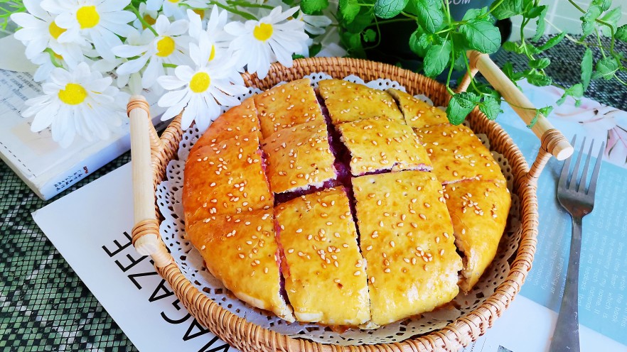 爆浆紫薯芝士饼