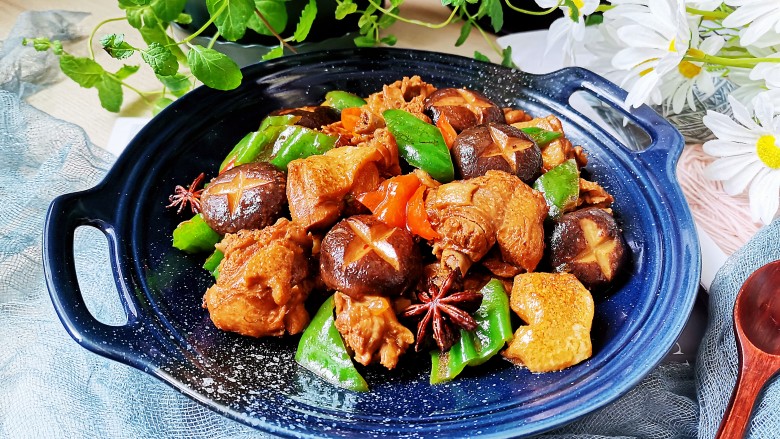 香菇烧鸭肉,成品图!