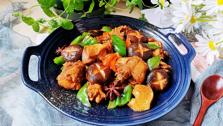 香菇烧鸭肉,成品图!