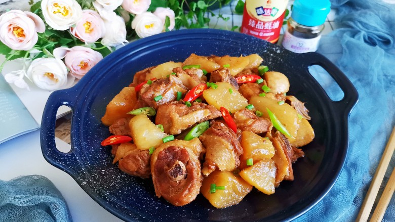 白萝卜炖鸭肉,成品图!