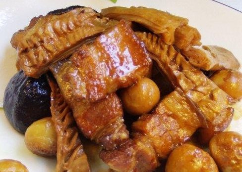 笋干红烧肉