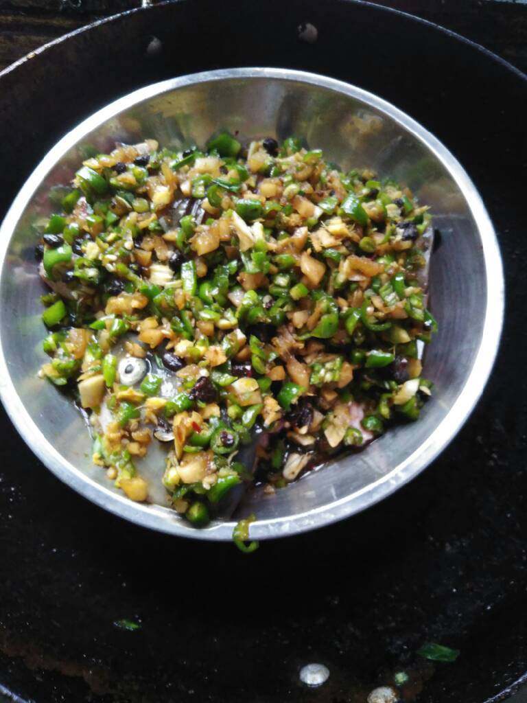 豆鼓辣椒蒸鱼,准备蒸制