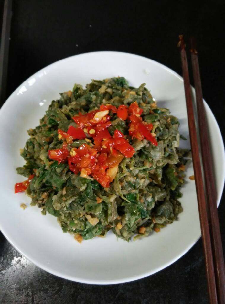 粉蒸芹菜叶