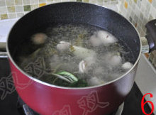 酸菜粉丝鸭肉汤,加入足量的清水