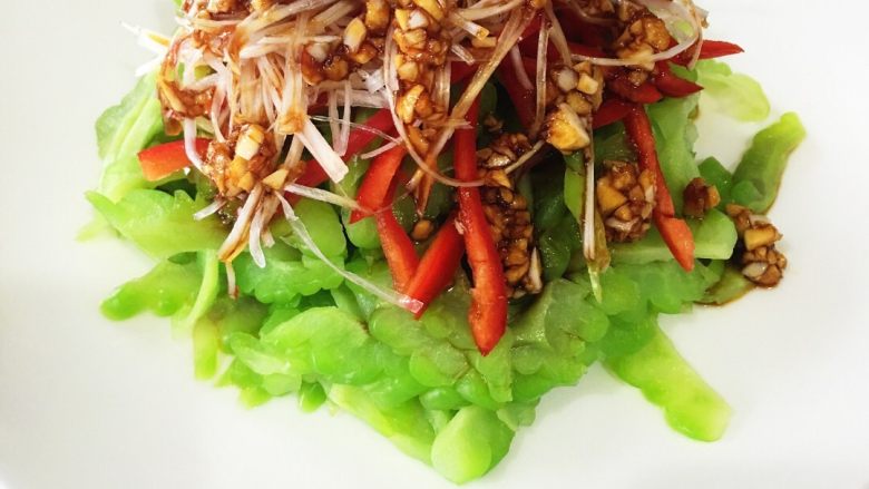 凉拌苦瓜,清热去火菜😊