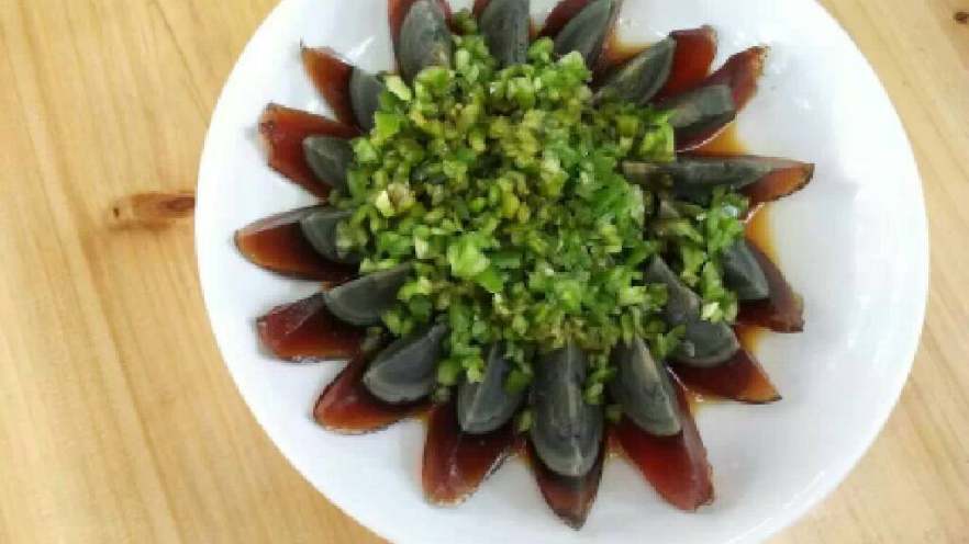 青椒皮蛋