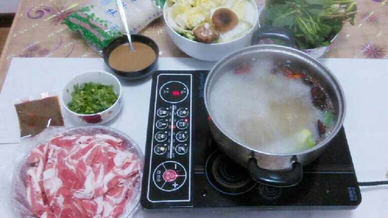 涮羊肉锅底料和蘸料