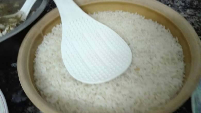 香辣鸭,肉好 饭好  