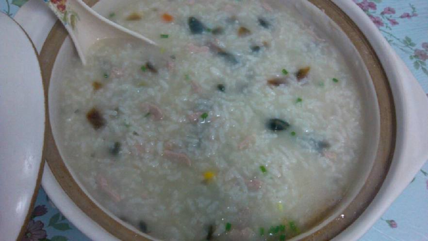 皮蛋瘦肉粥