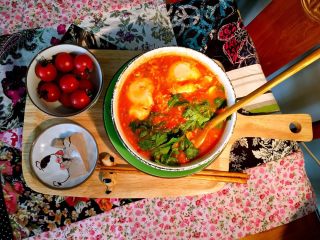 酸汤番茄汁乌蛋面