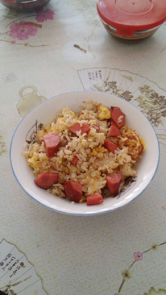 火腿蛋炒饭