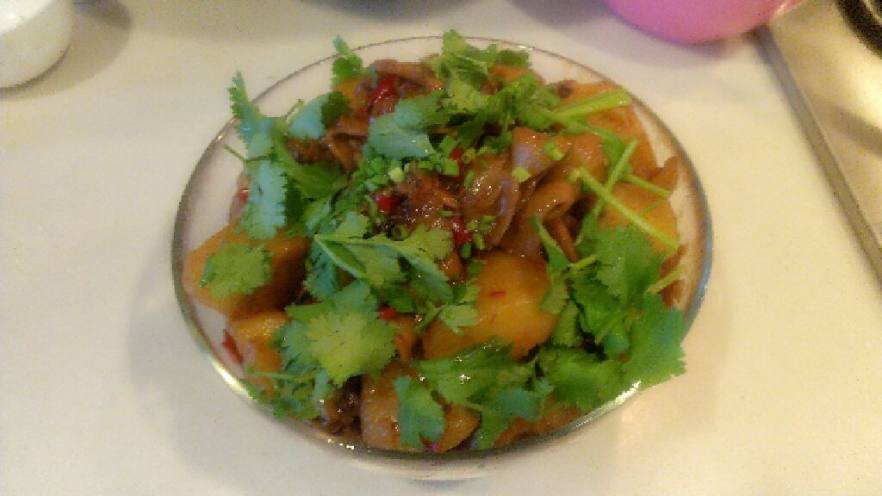 土豆烧肥肠